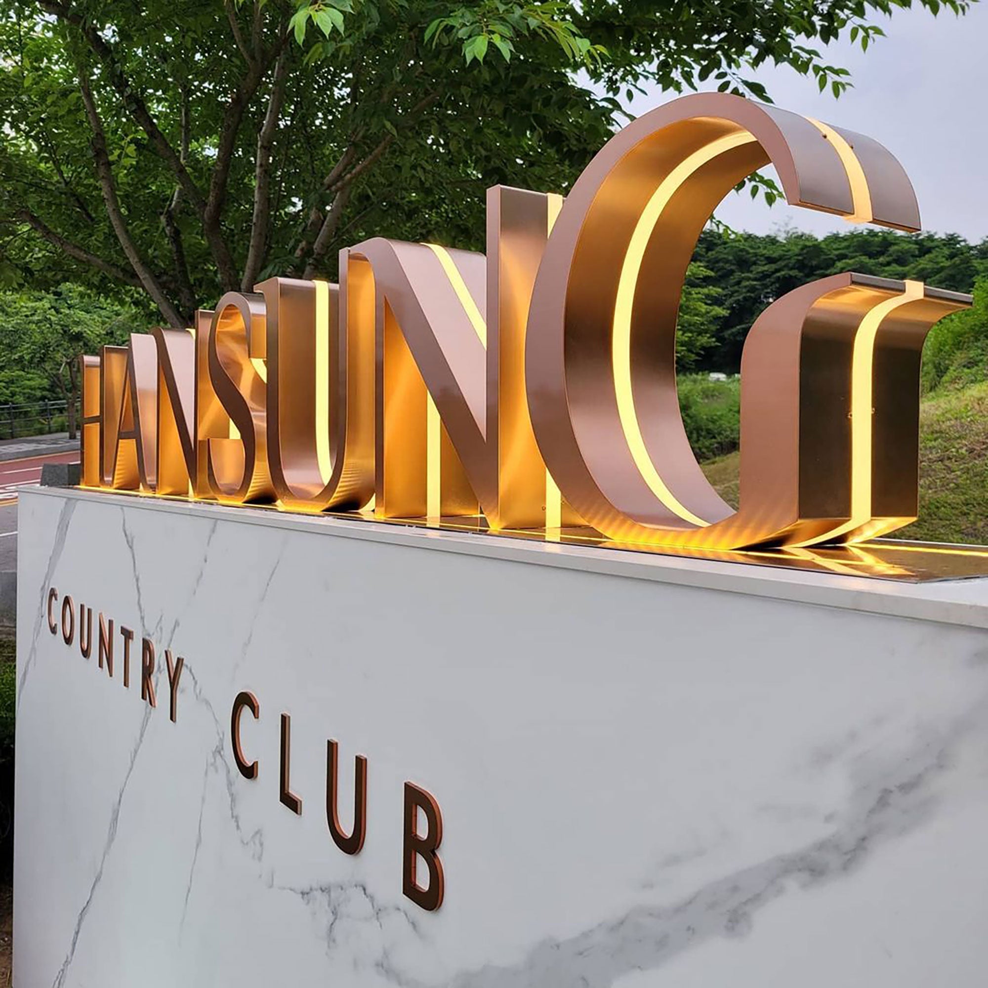 Exterior Acrylic Channel Led Letters Side Illuminated Commercial LED ...