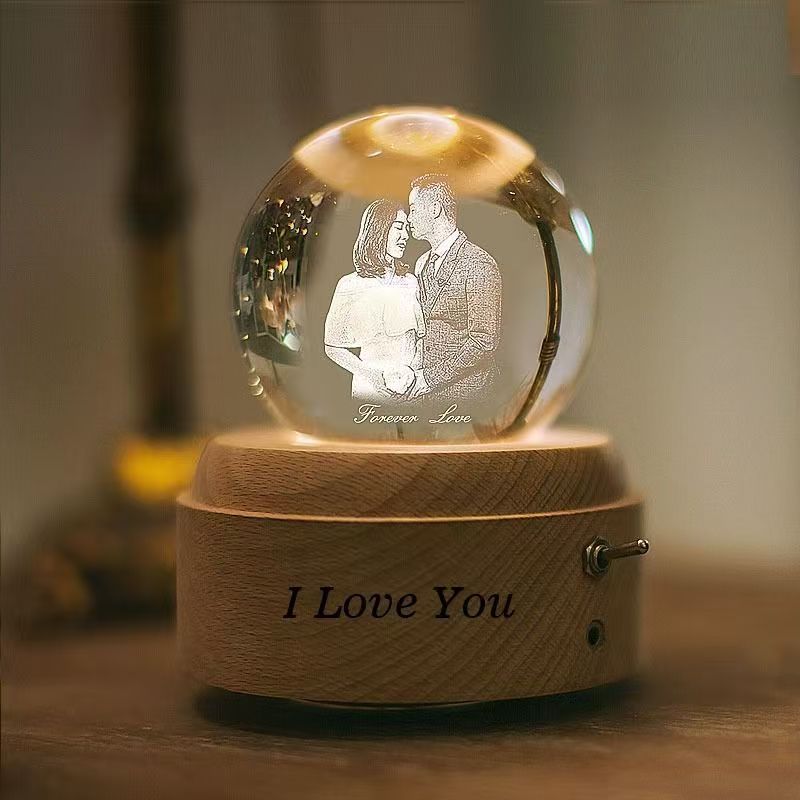 Personalized 3D Laser Engraved Crystal Photo Night Light, Custom Picture LED Lamp with Wooden Base, Memorial Keepsake Gift for Family, Couple & Pet