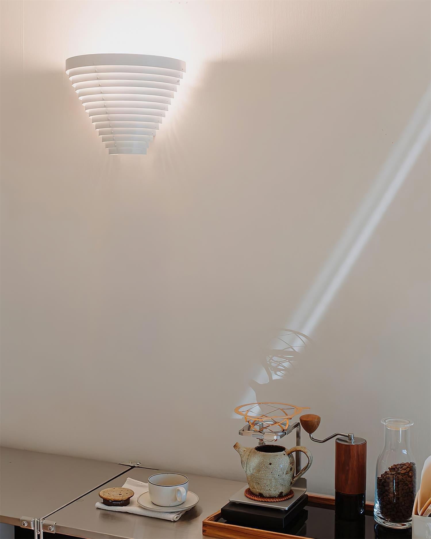 A910 Wall Lamp