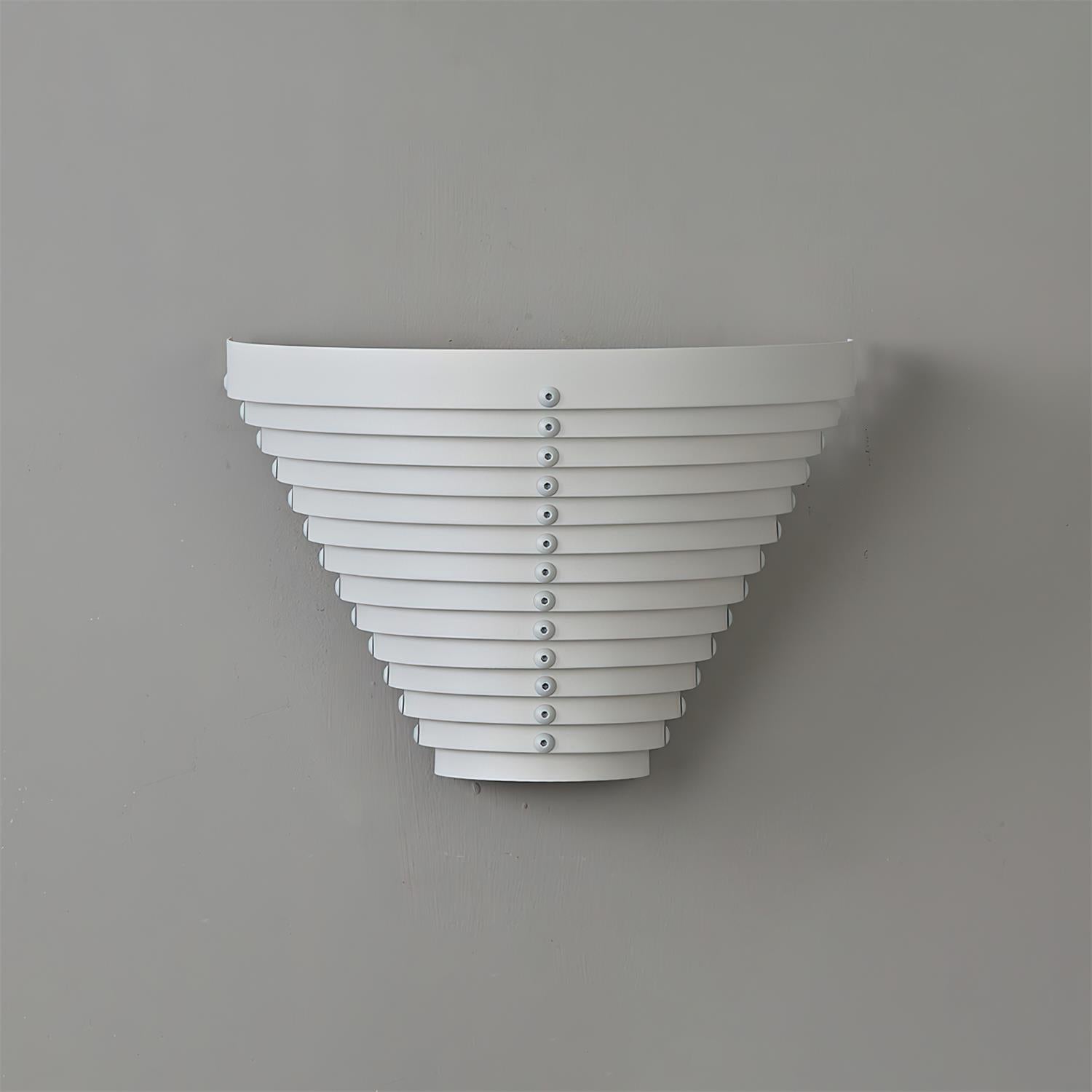 A910 Wall Lamp