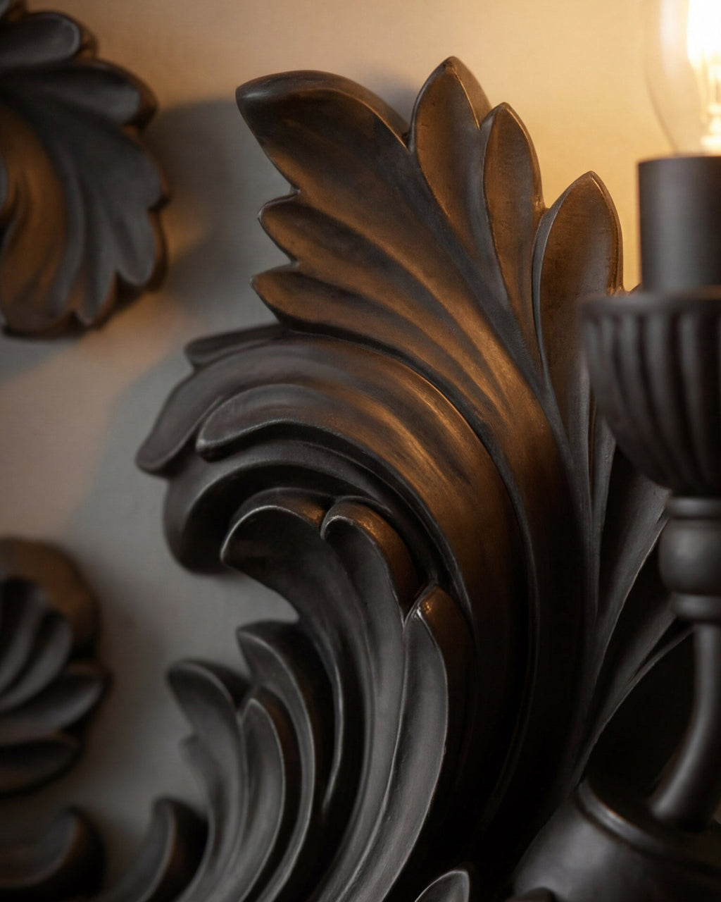Acanthia Wall Sconce