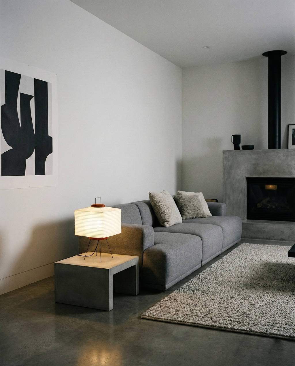Akari 7A Table Lamp