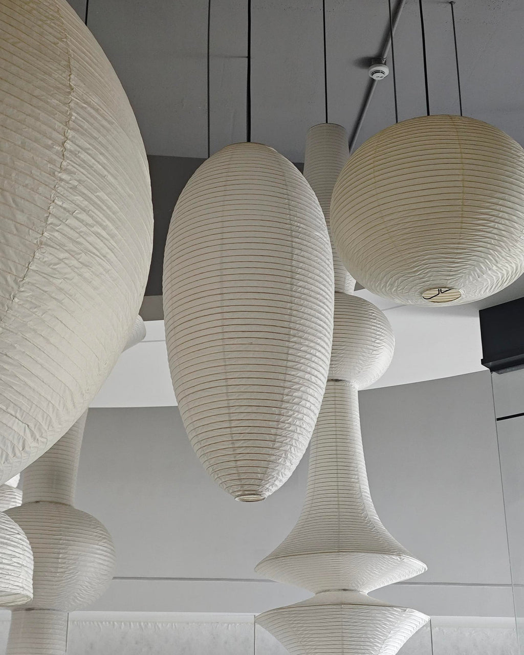 Akari 23A Pendant Lamp