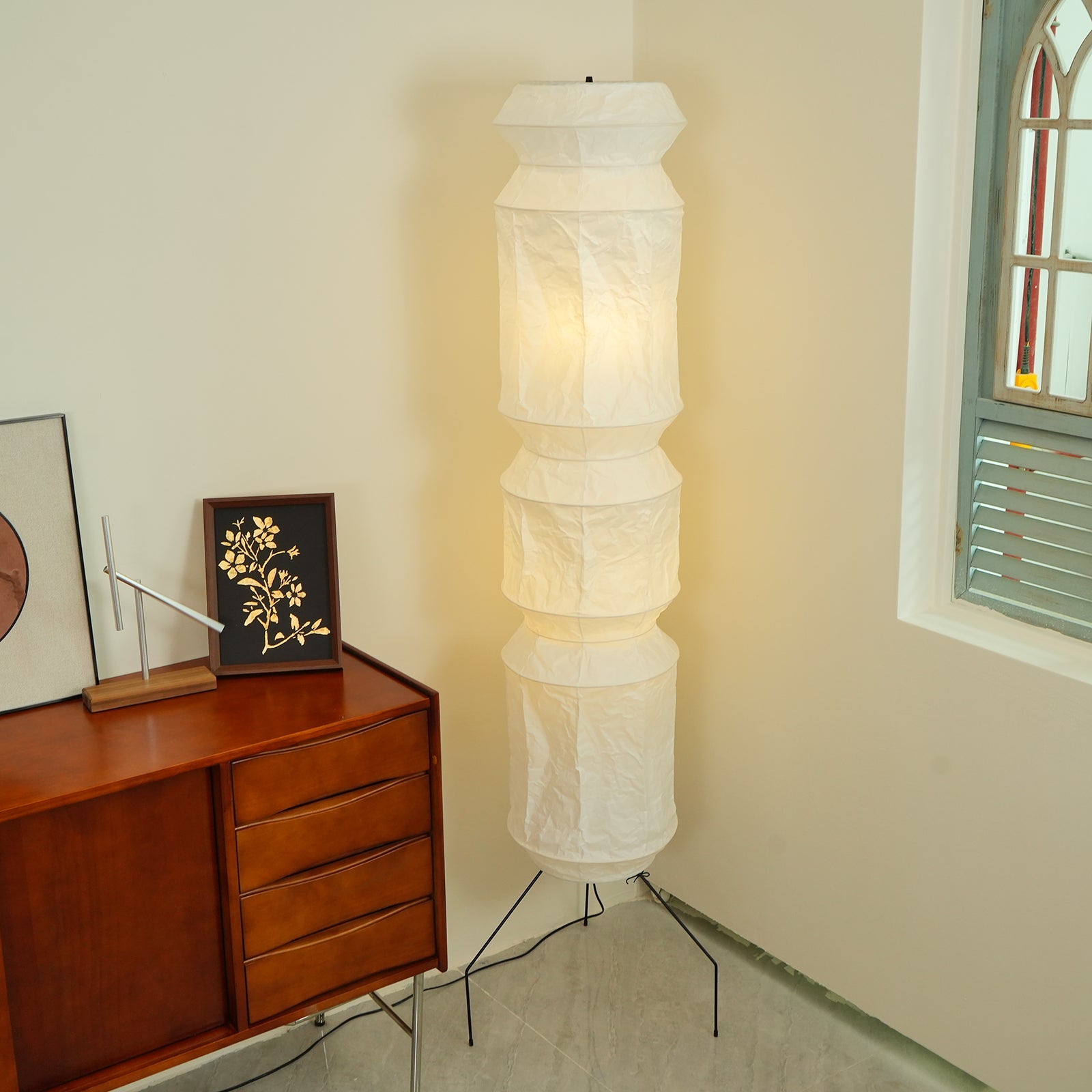 Akari UF4-L6 Floor Lamp 20.4″- 74″