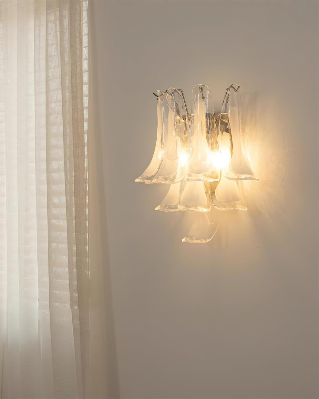 Alrinis Wall Lamp