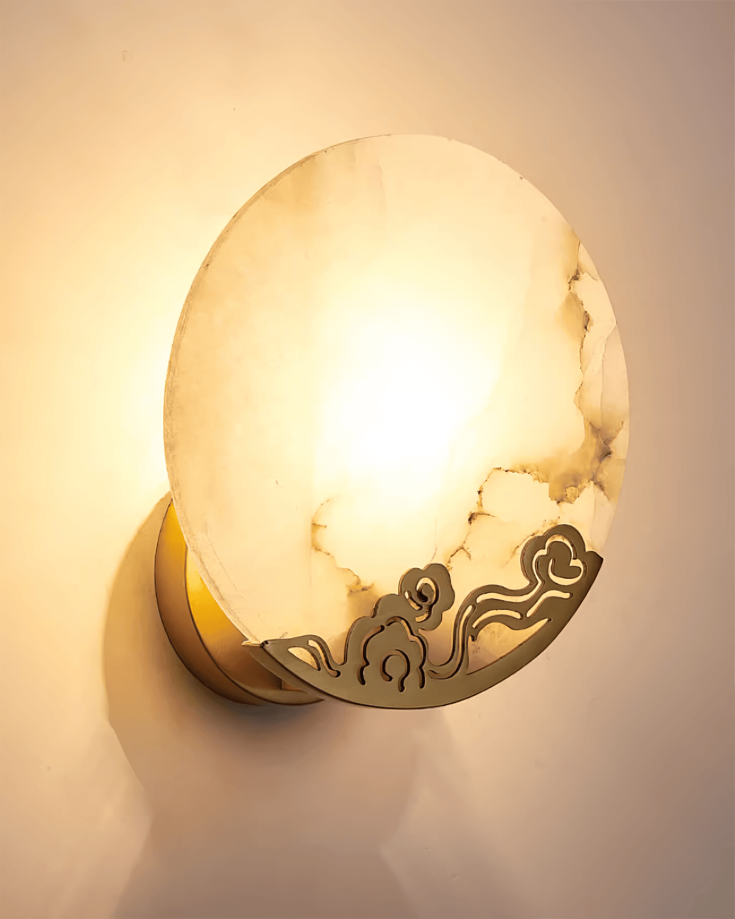 Ando Alabaster Wall Lamp