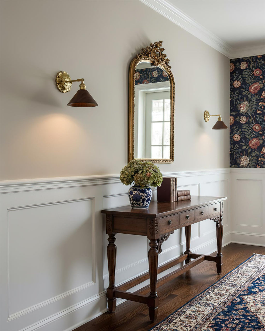 Anthemion Wall Lamp