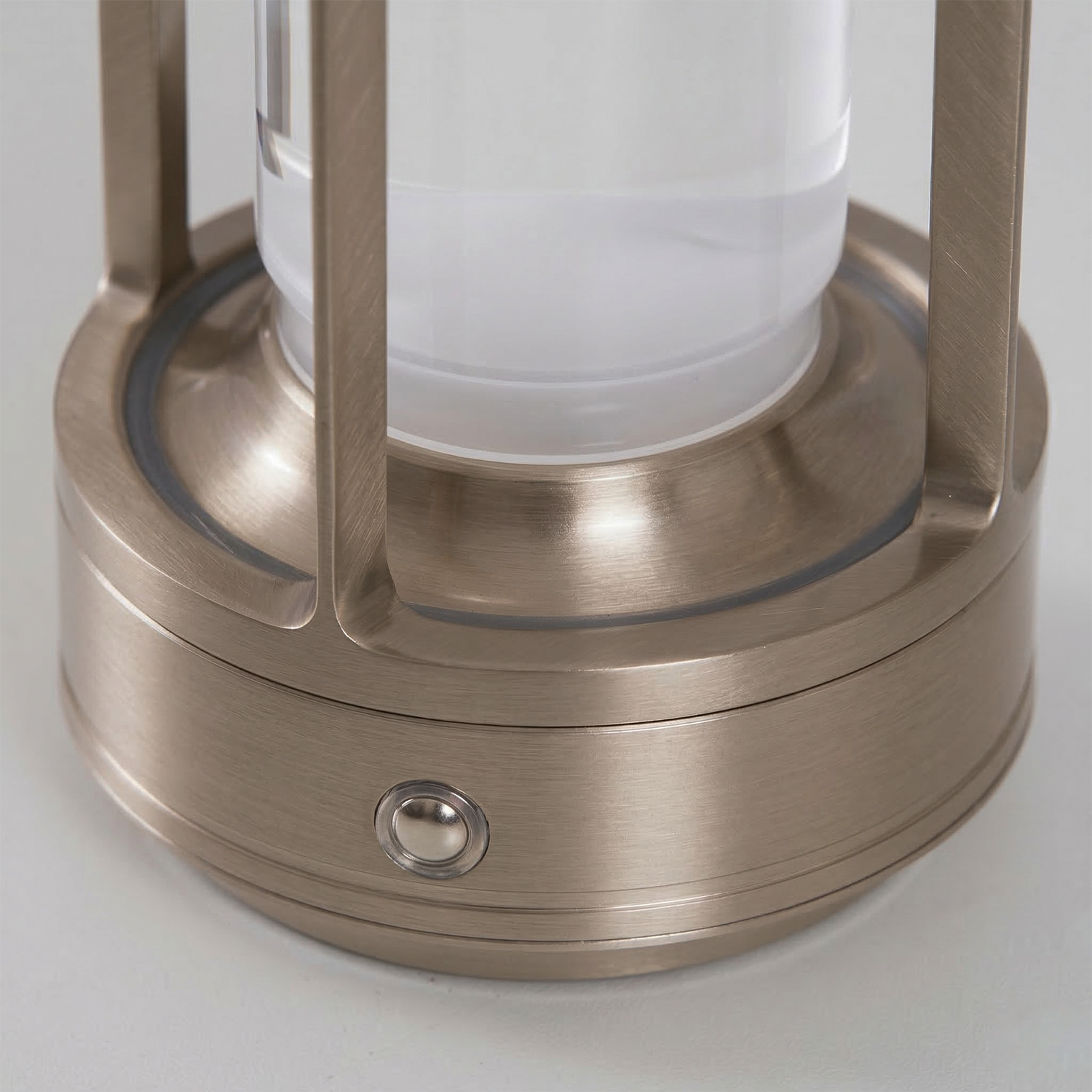 Aura Gleam Table Lamp (built-in battery)