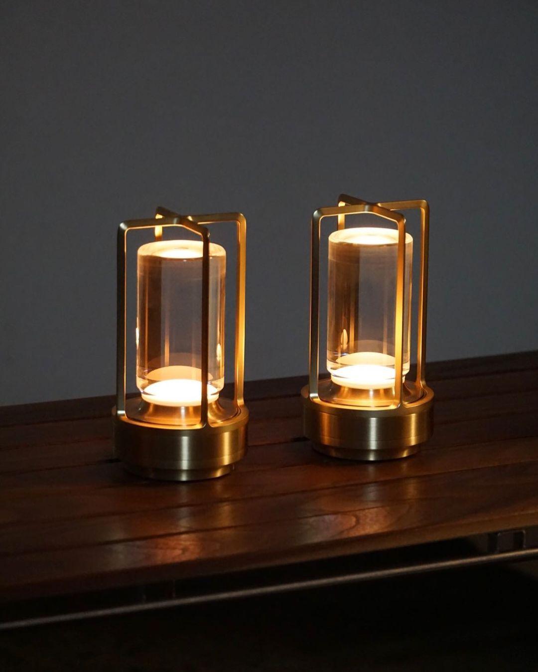 Aura Gleam Table Lamp (built-in battery)