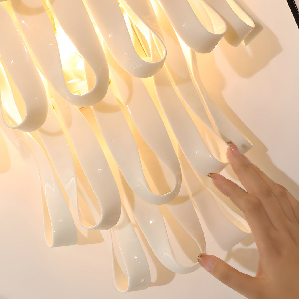 Avelisse Wall Sconce