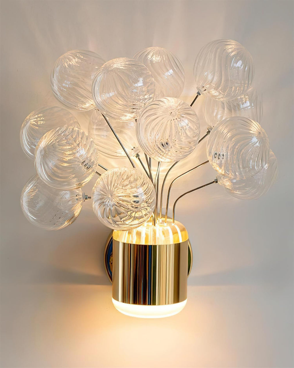 Balloon Bouquet Wall Lamp