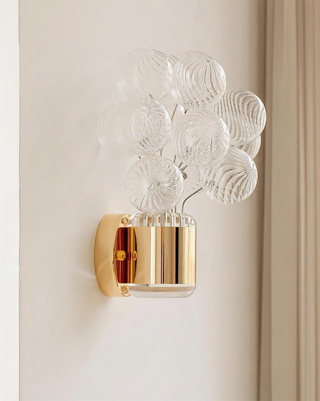 Balloon Bouquet Wall Lamp