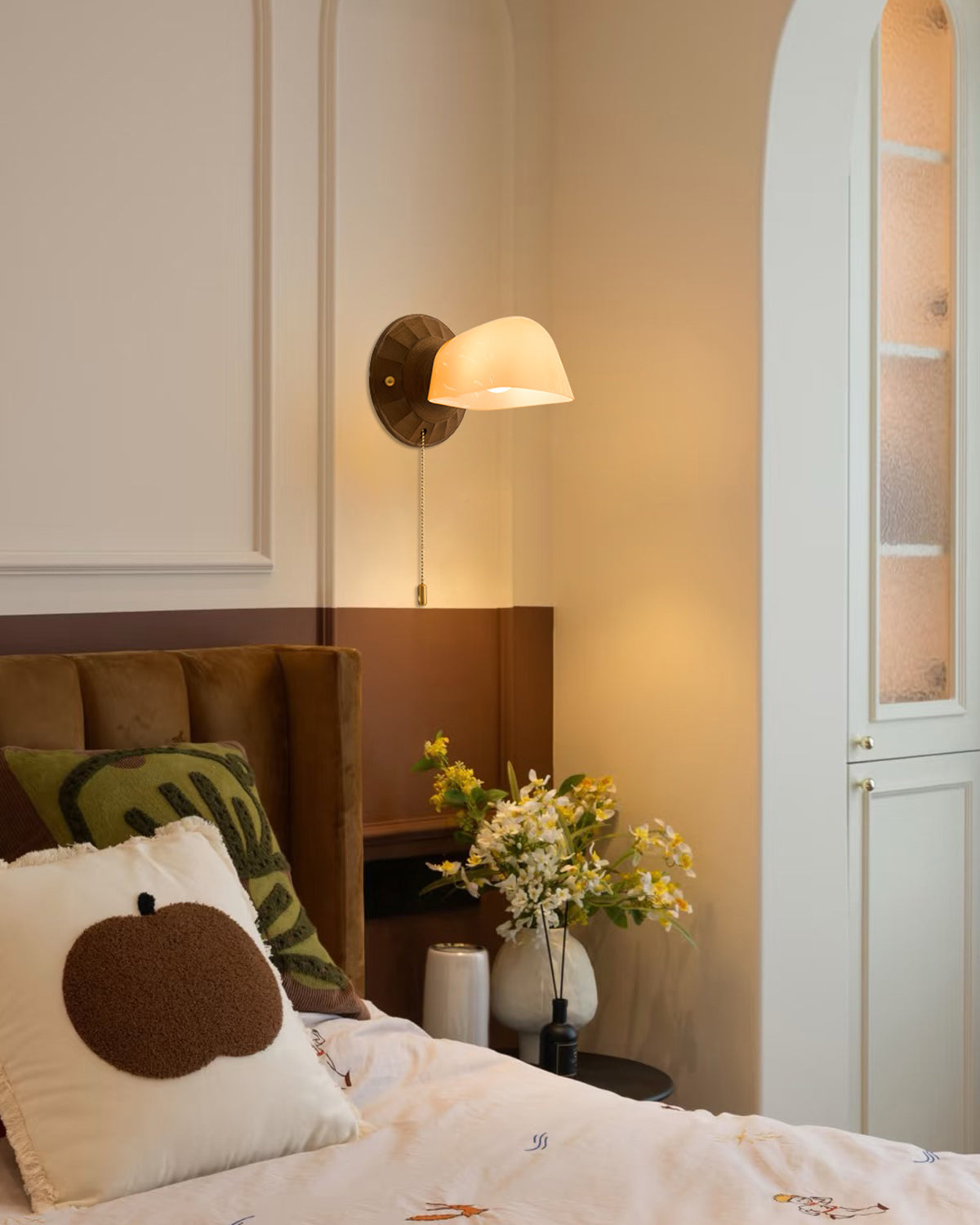 Bell Wall Lamp