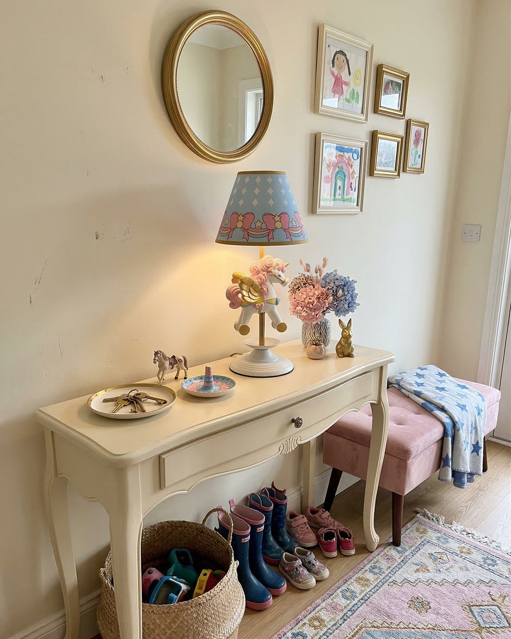 Bellacorn Table Lamp