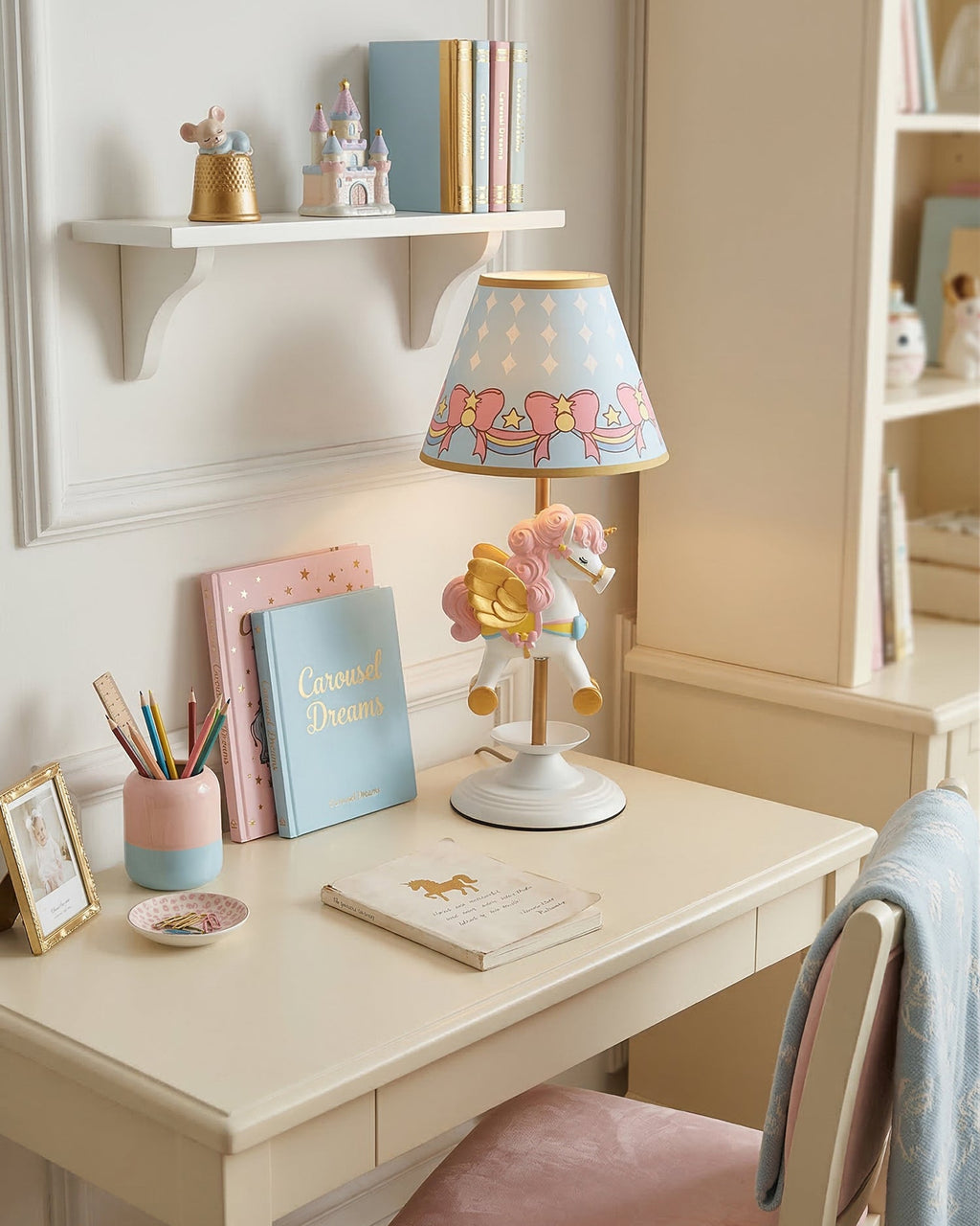 Bellacorn Table Lamp