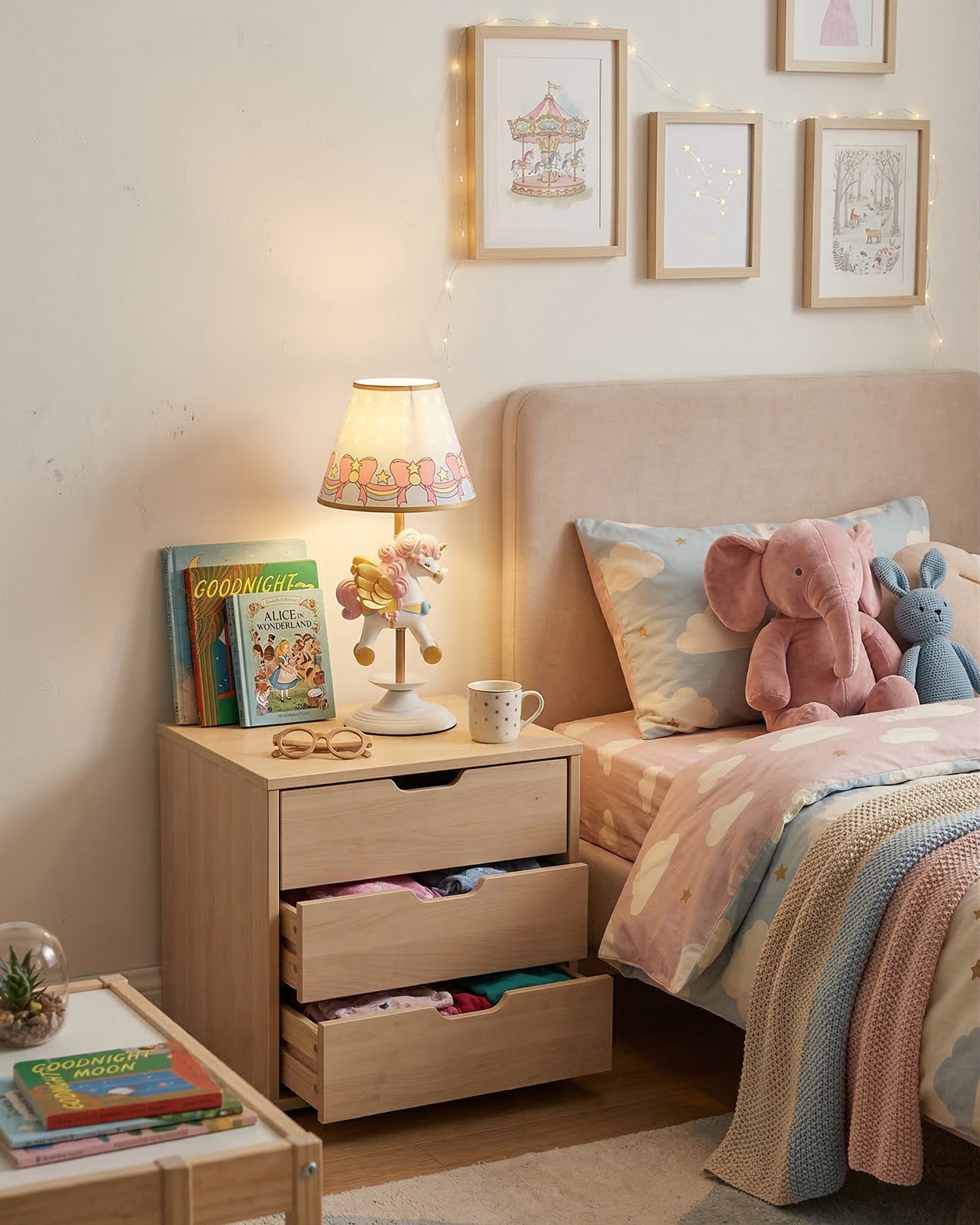 Bellacorn Table Lamp