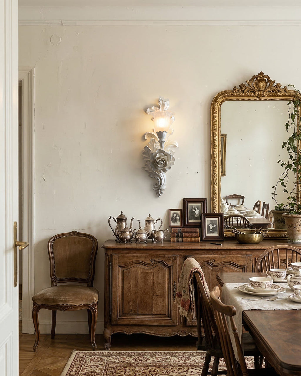 Bellarose Wall Lamp
