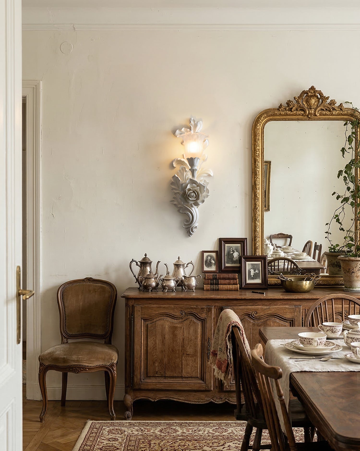 Bellarose Wall Lamp