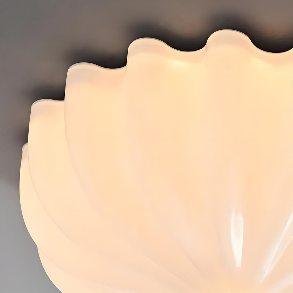 Belle Coquille Ceiling Lamp