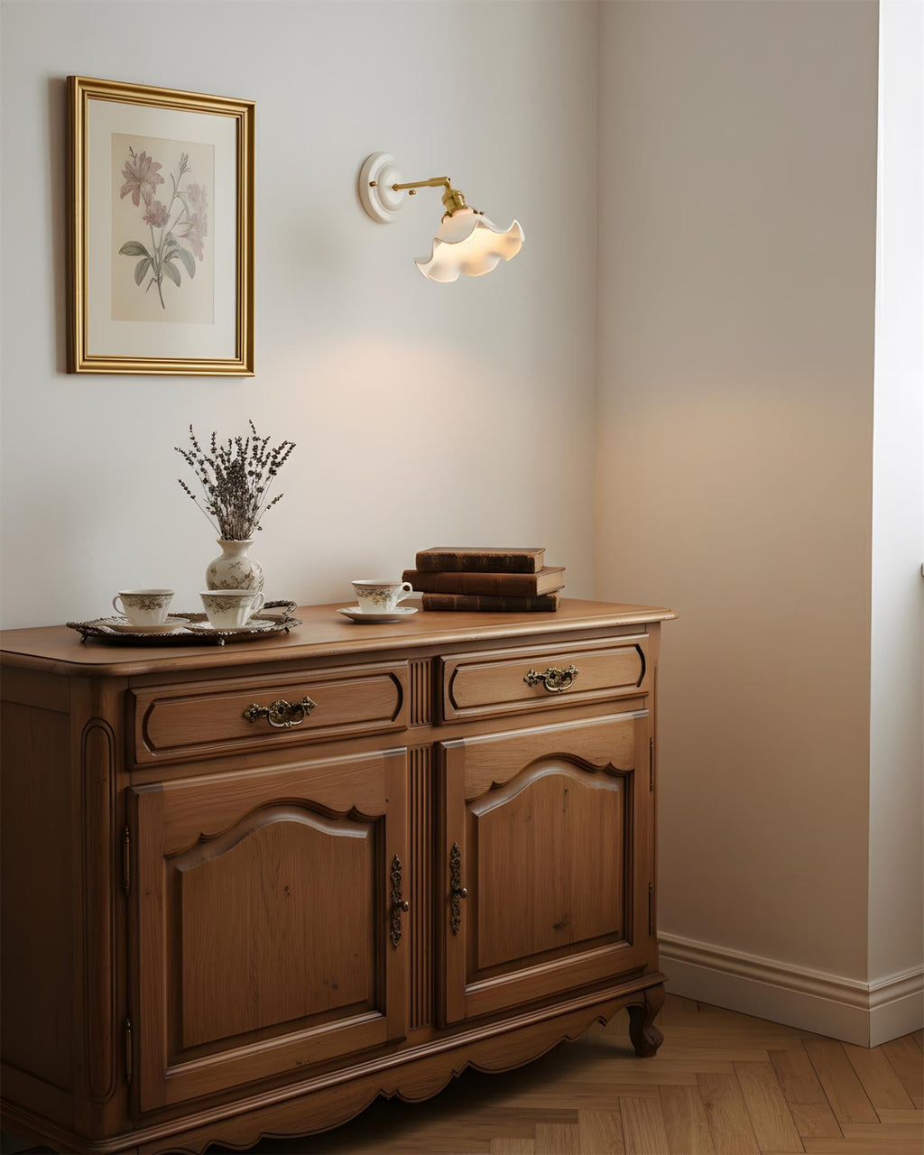 Bellewave Wall Lamp