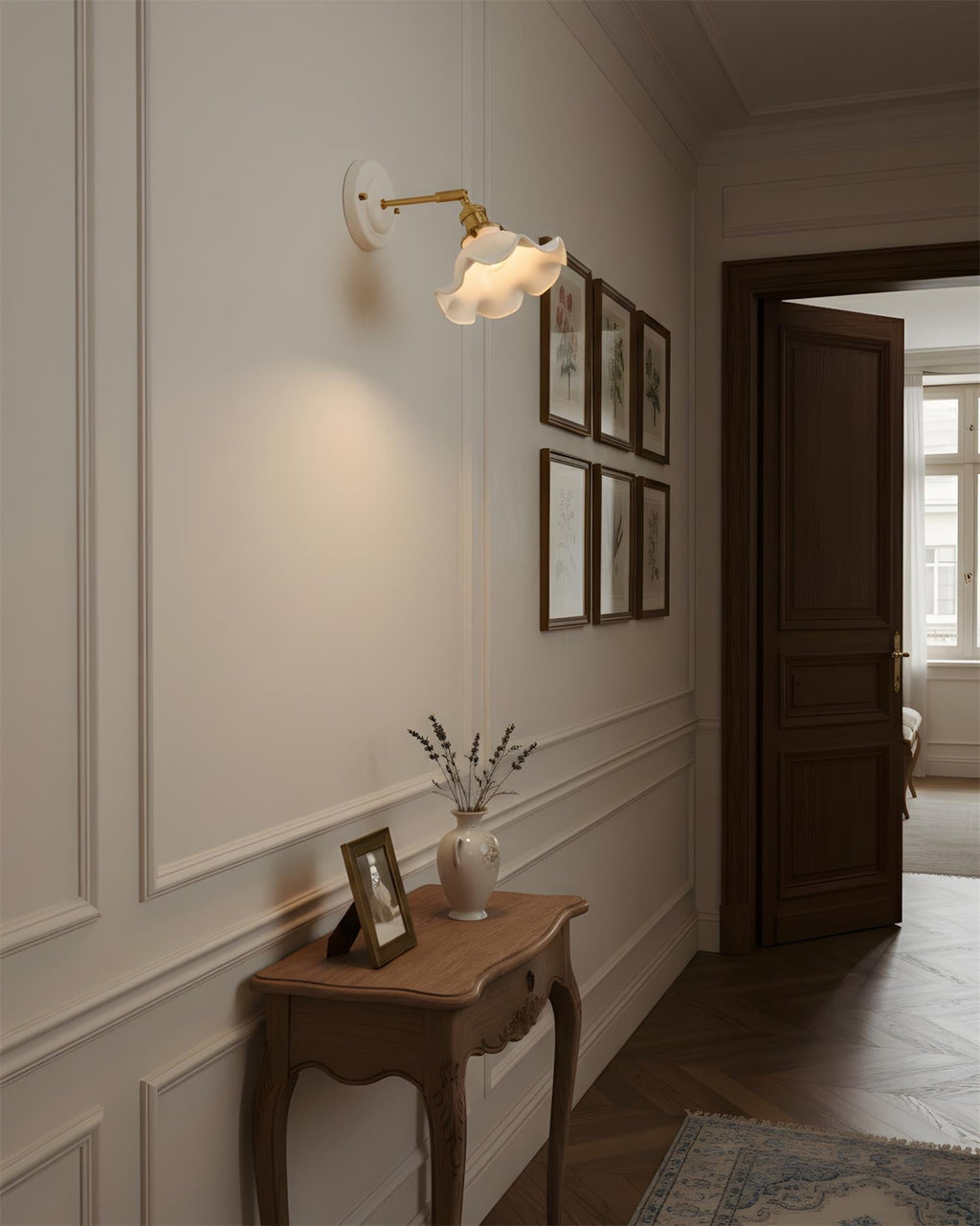 Bellewave Wall Lamp