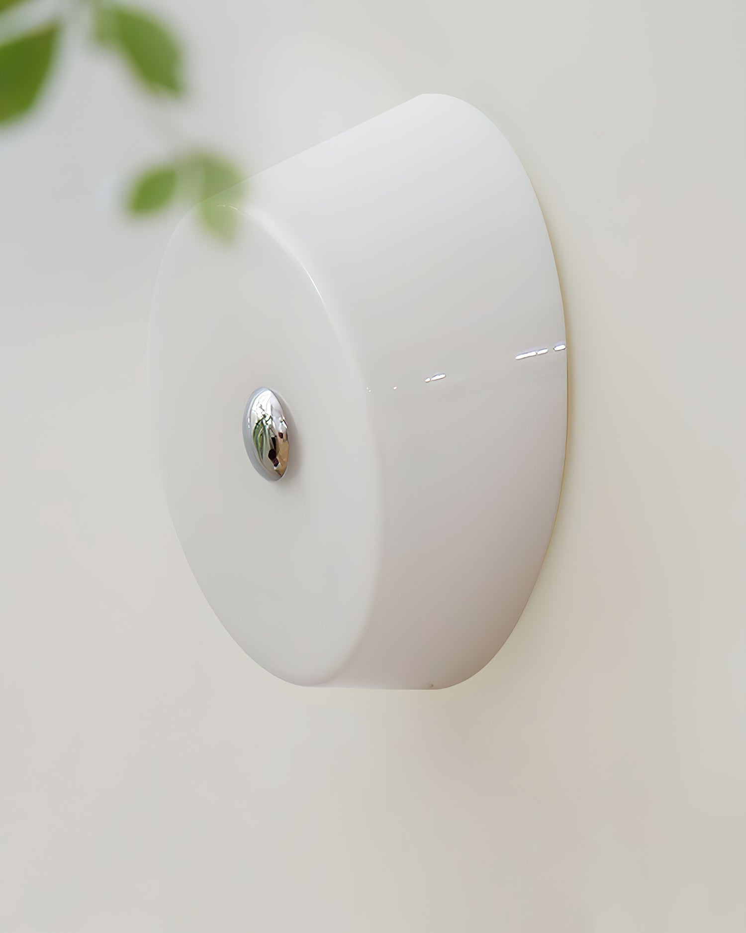 Ben Glass Wall Lamp