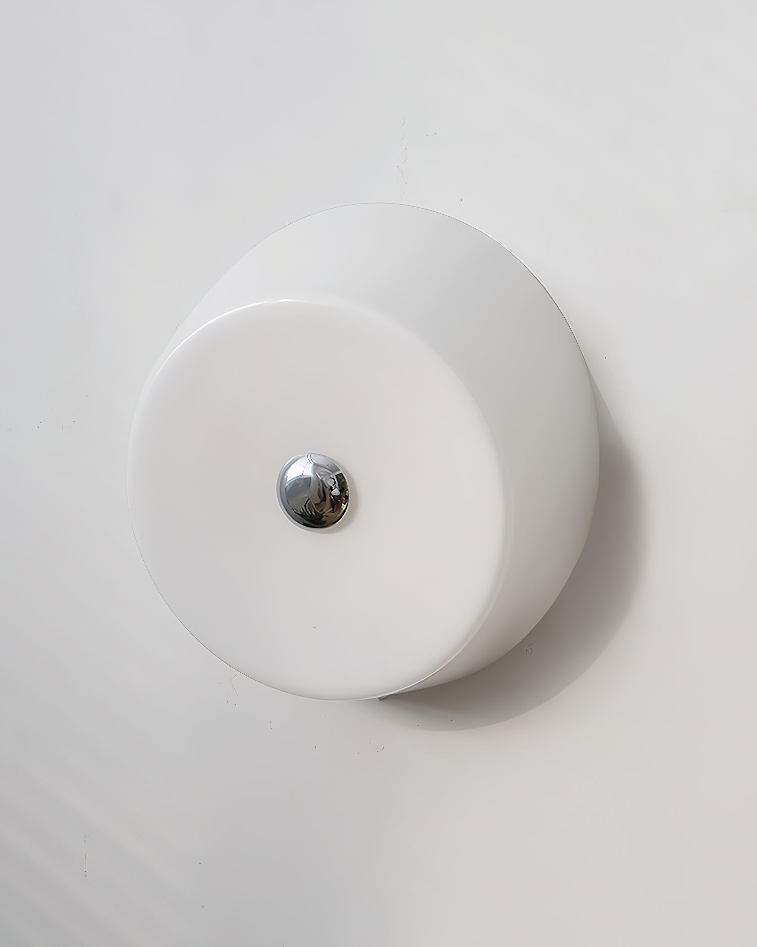 Ben Glass Wall Lamp