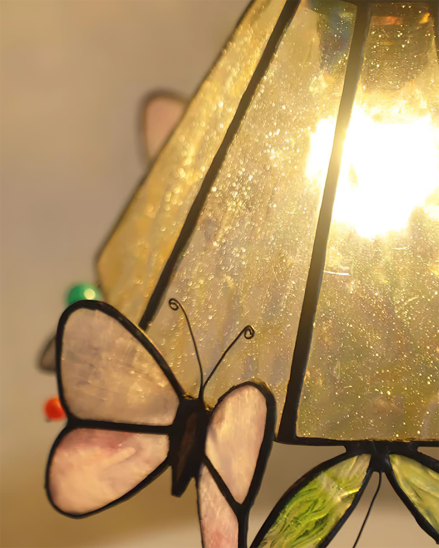 Briandy Tiffany Pendant Lamp
