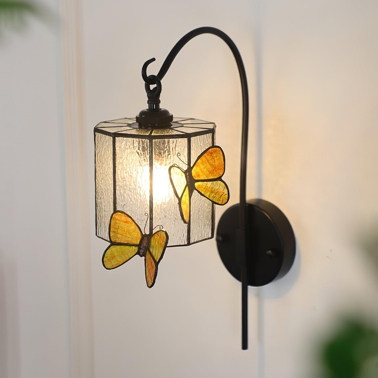 Briandy Tiffany Wall Lamp