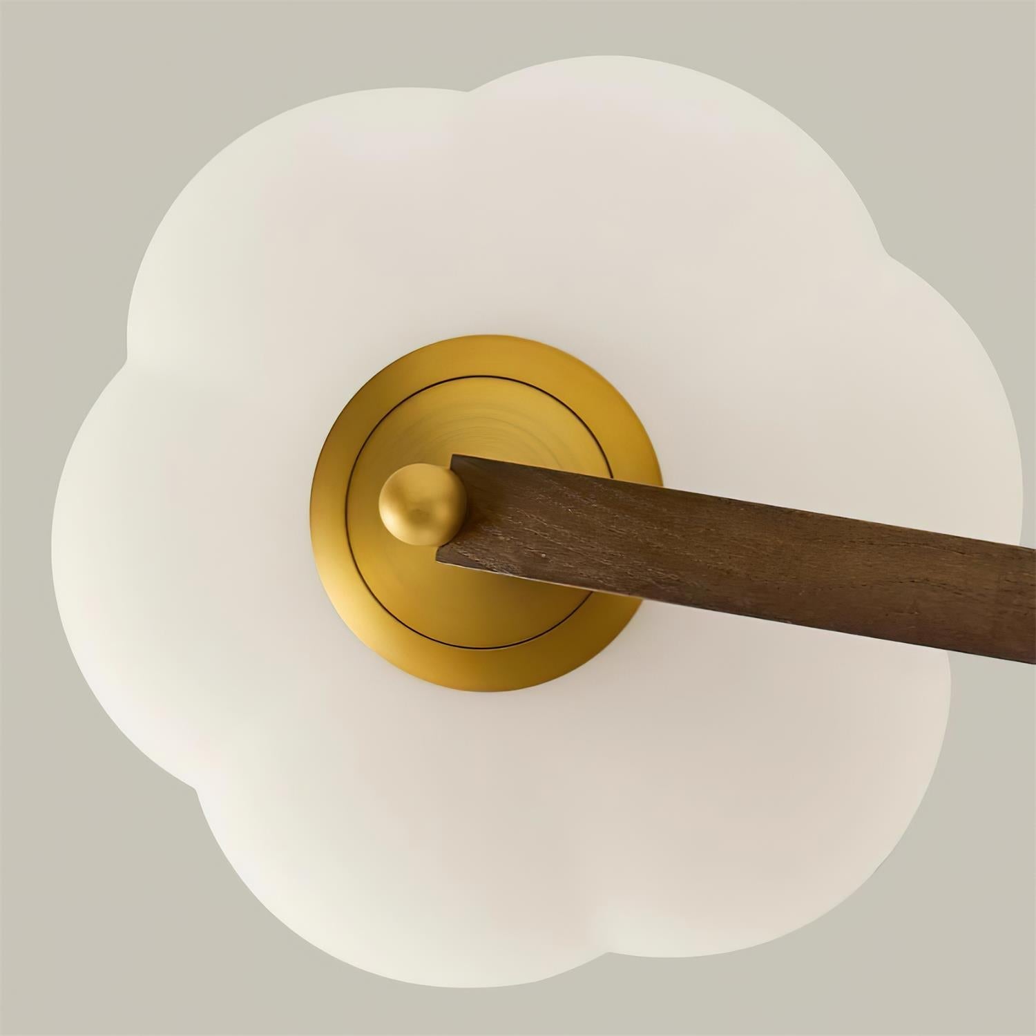 Brillora Wall Lamp