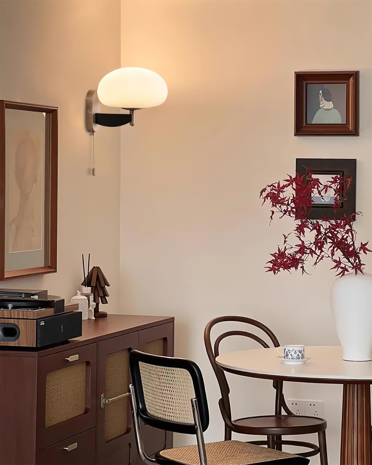 Brillora Wall Lamp