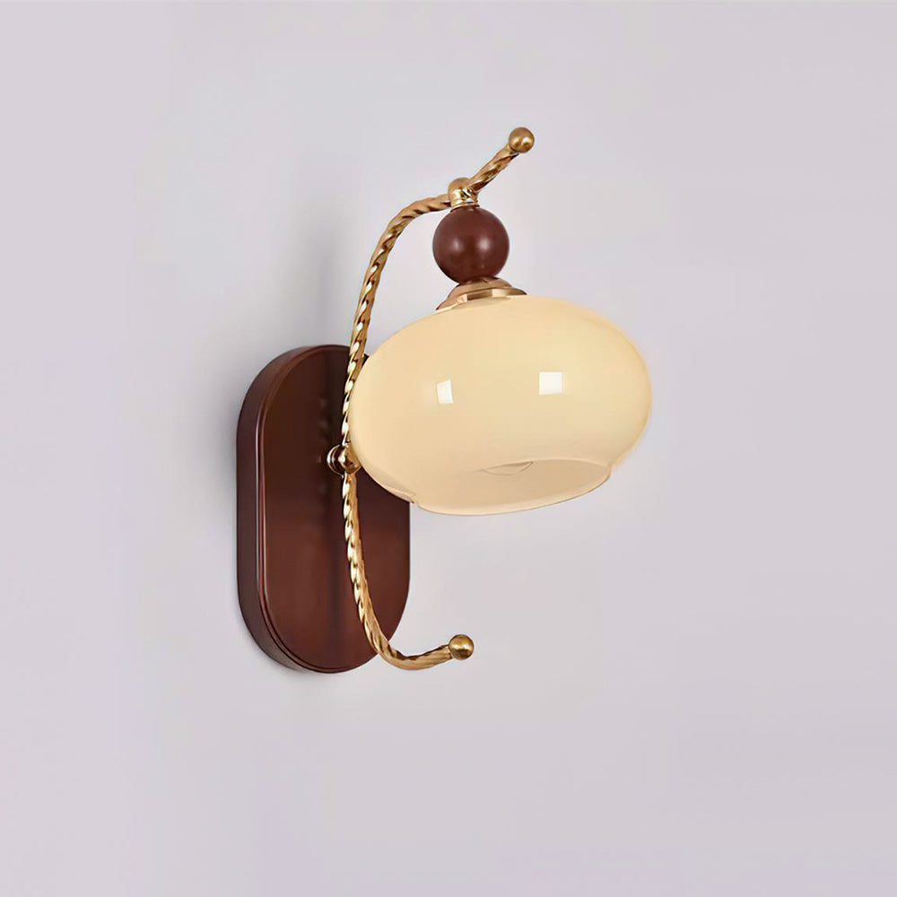 Calyx Wall Lamp