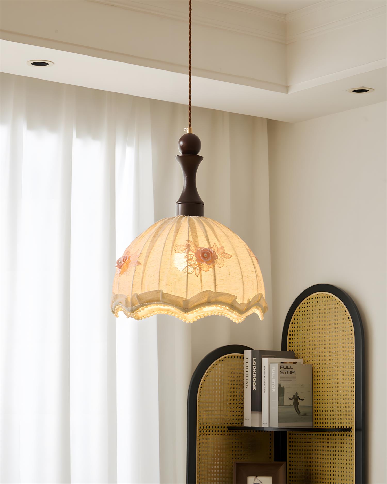 Camélia Pendant Lamp