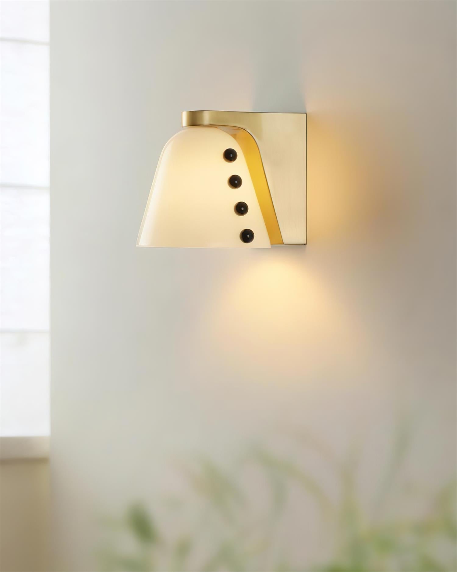 Cicero Wall Lamp