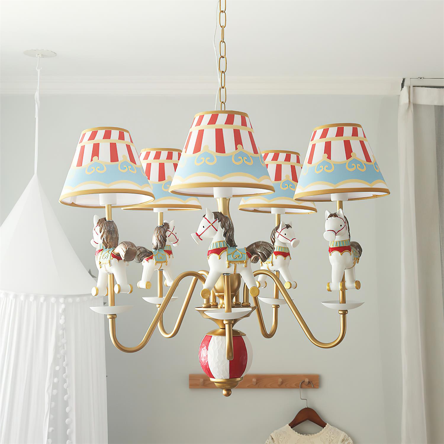 Circudia Chandelier