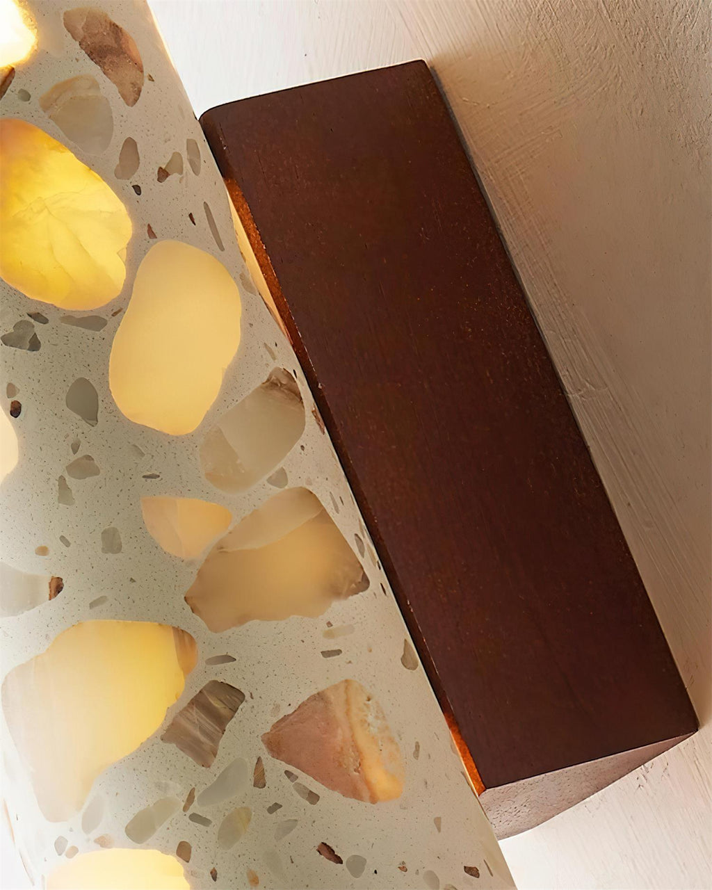Clasten Wall Lamp