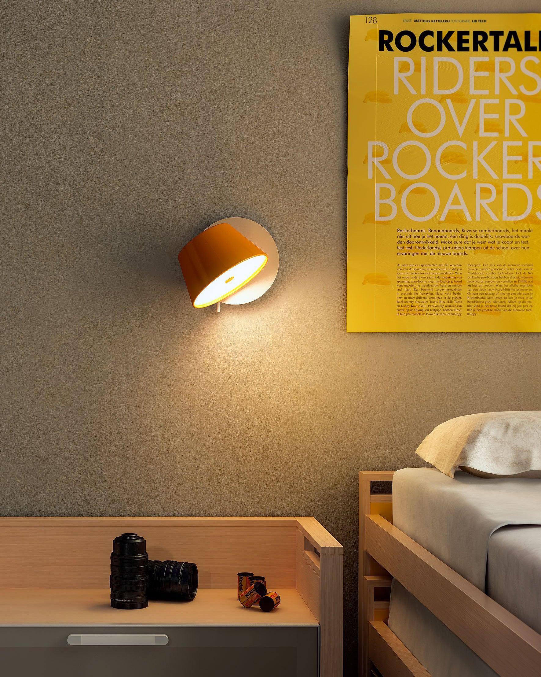 Contra Wall Lamp