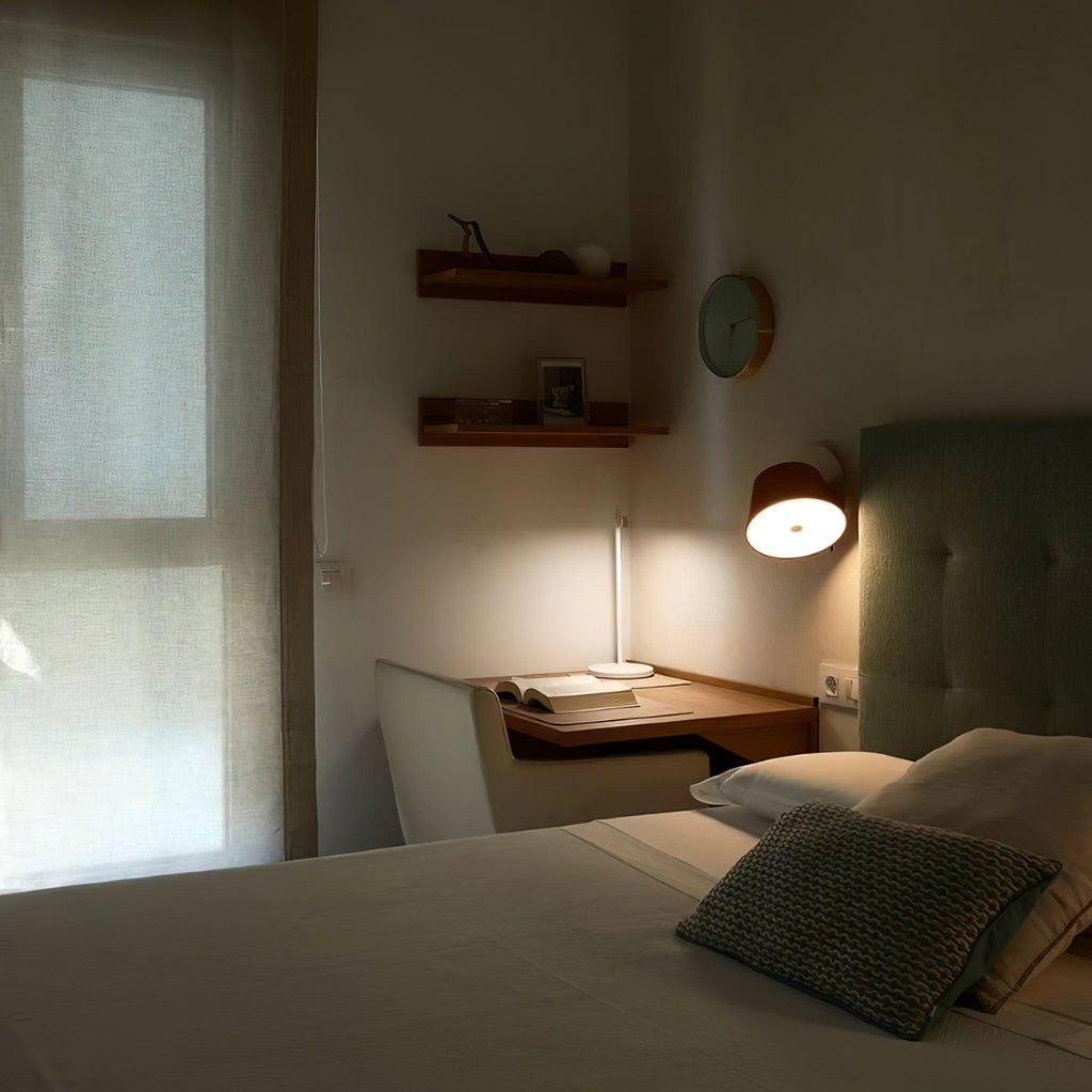 Contra Wall Lamp