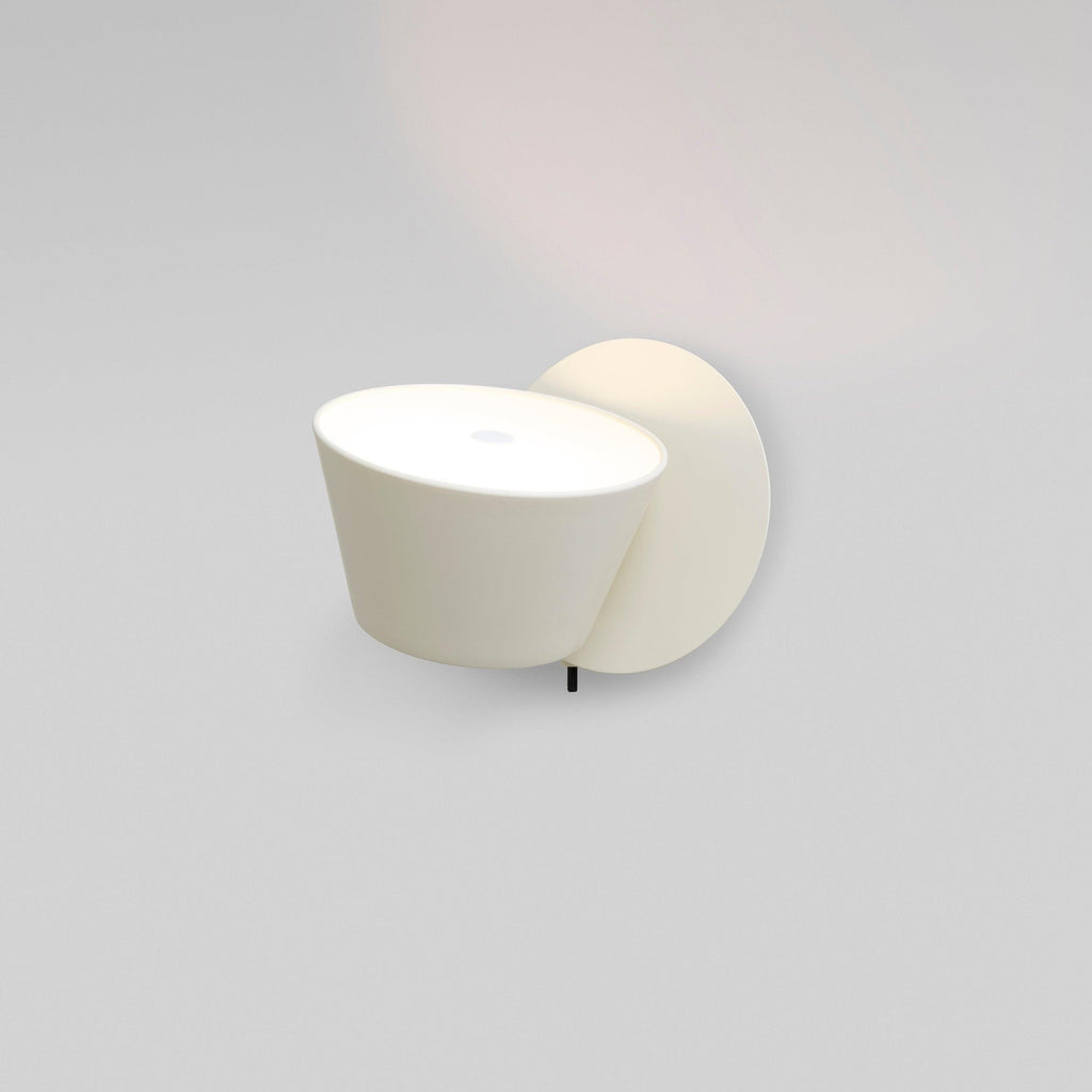 Contra Wall Lamp