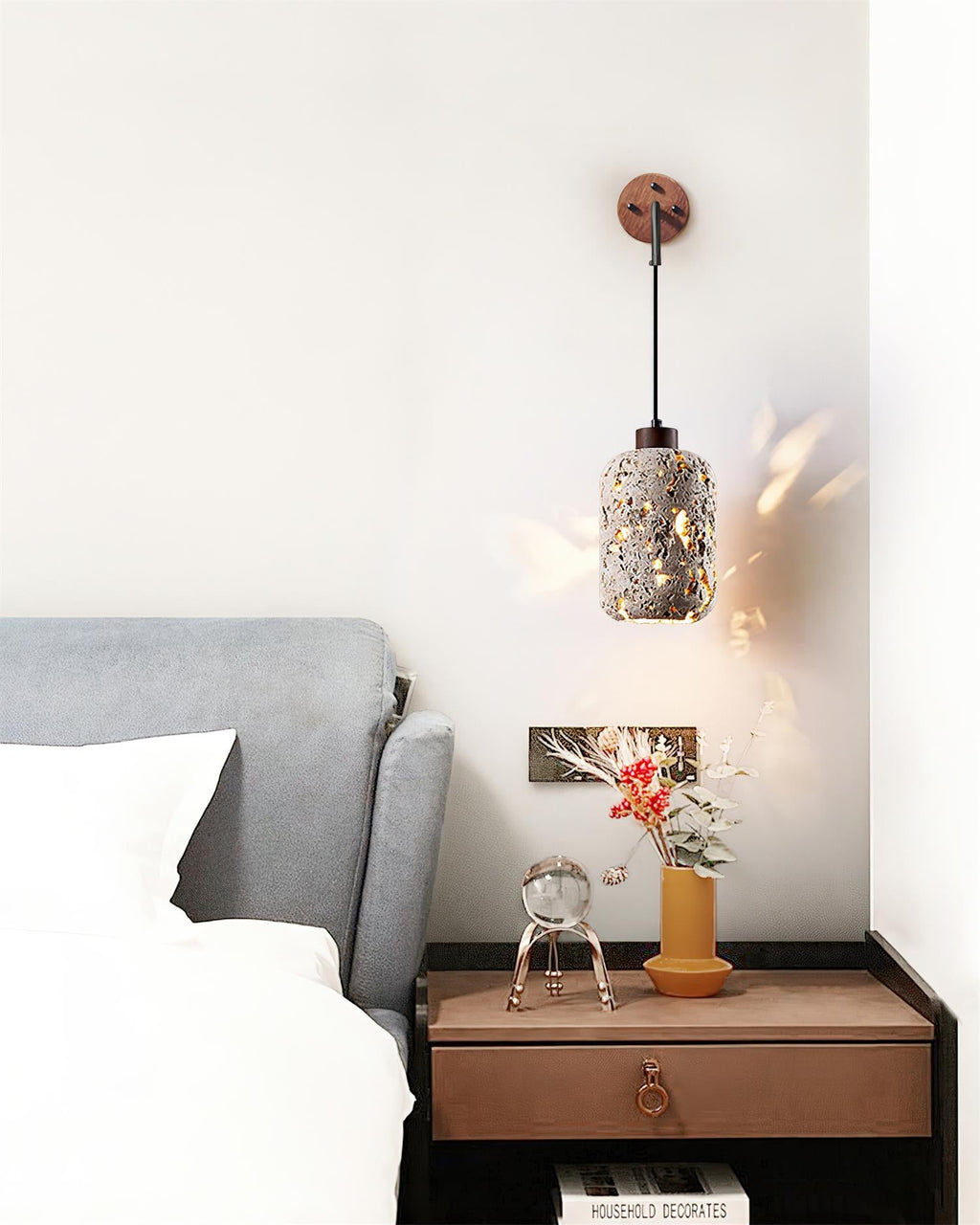 Crone Wall Lamp