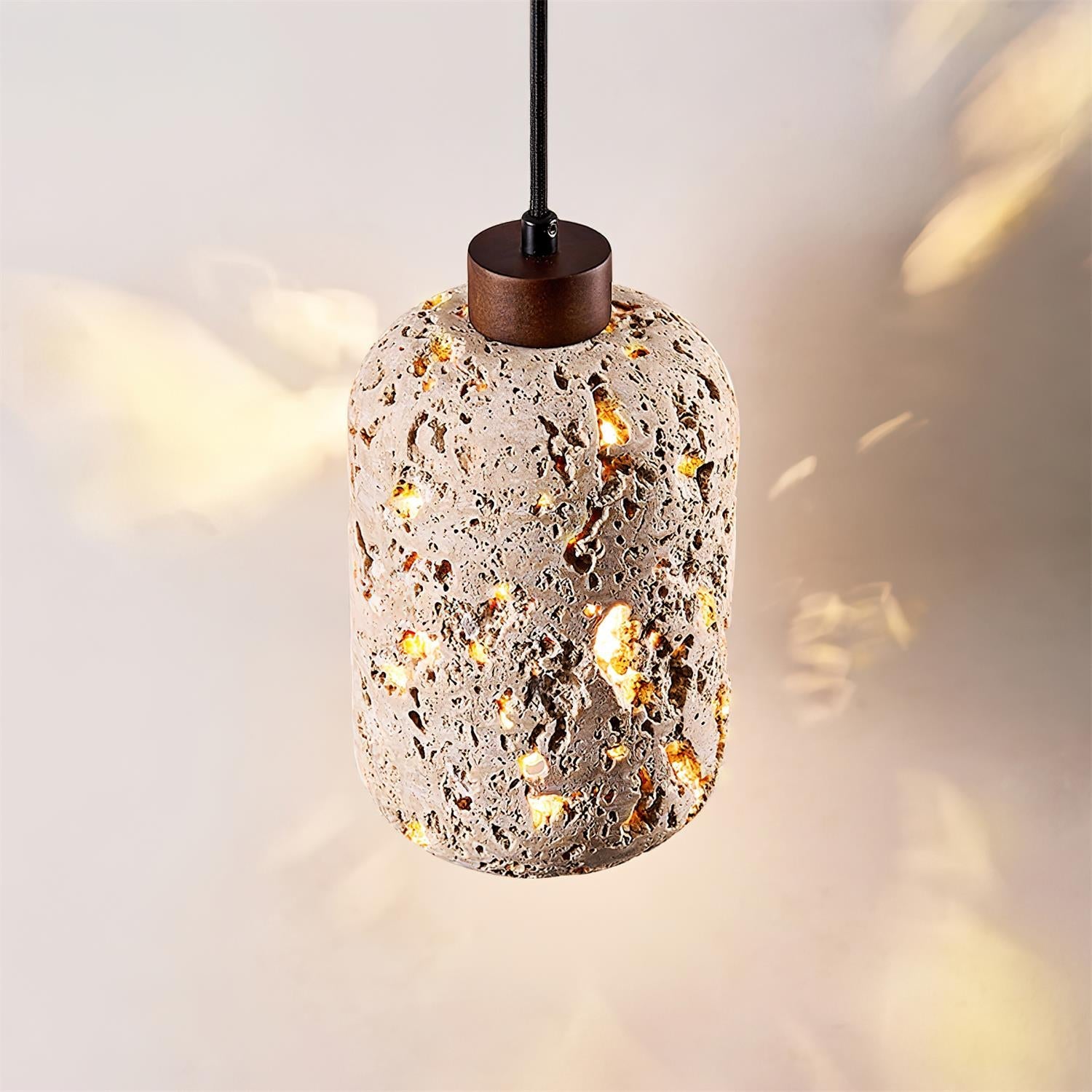 Crone Wall Lamp
