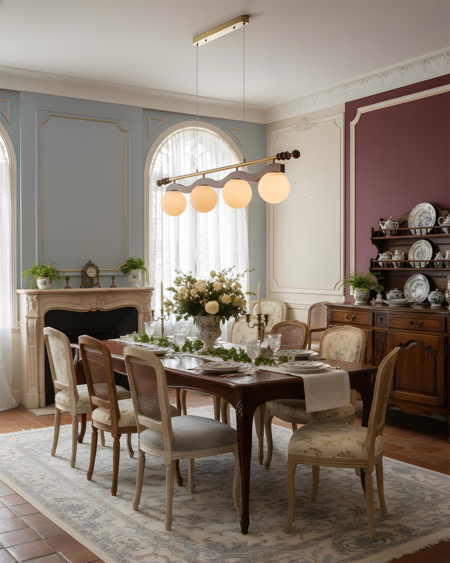 Curvira Chandelier