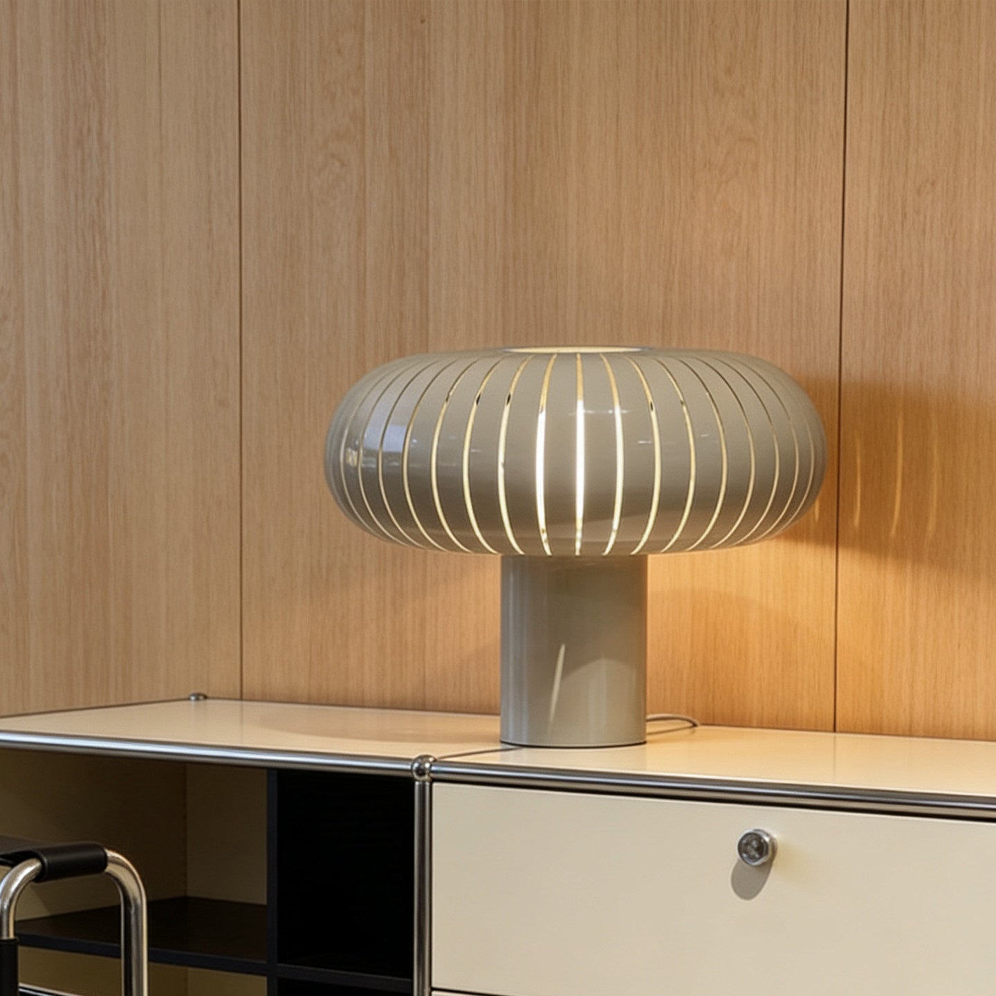 Cylindra Spiral Table Lamp