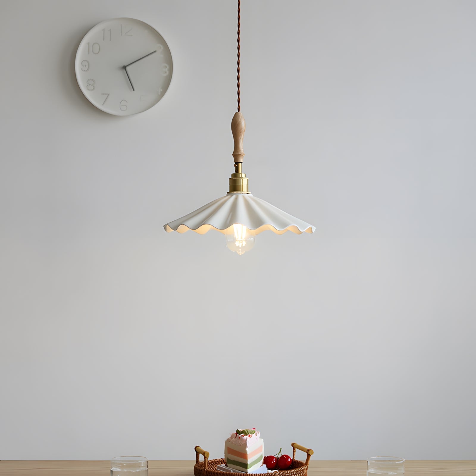 Daisy Skirt Pendant Lamp