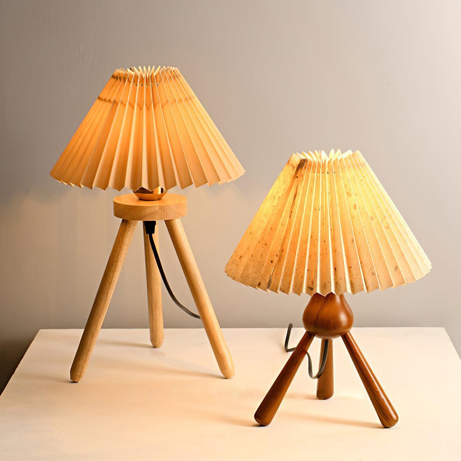 Daro Pleated Table Lamp