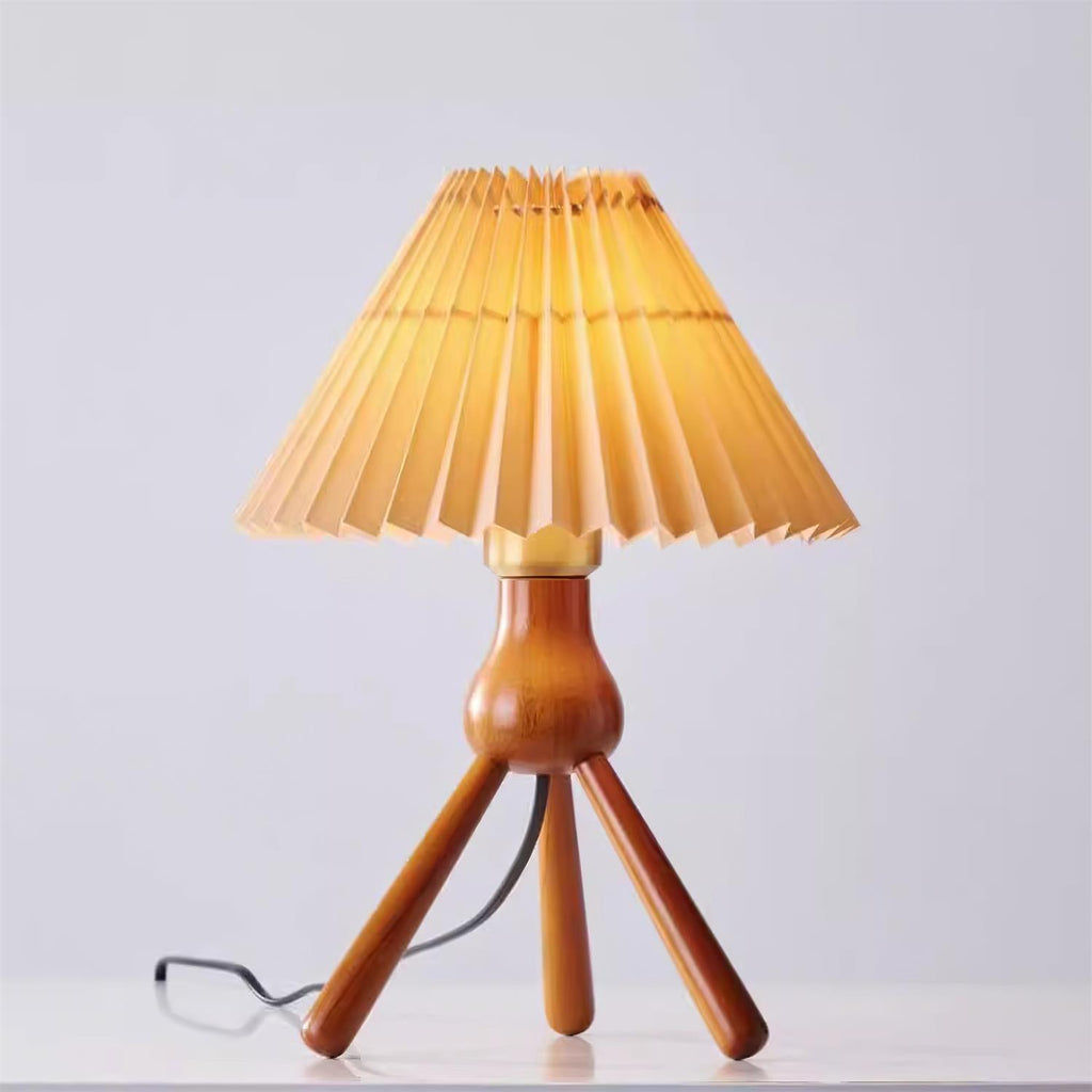 Daro Pleated Table Lamp