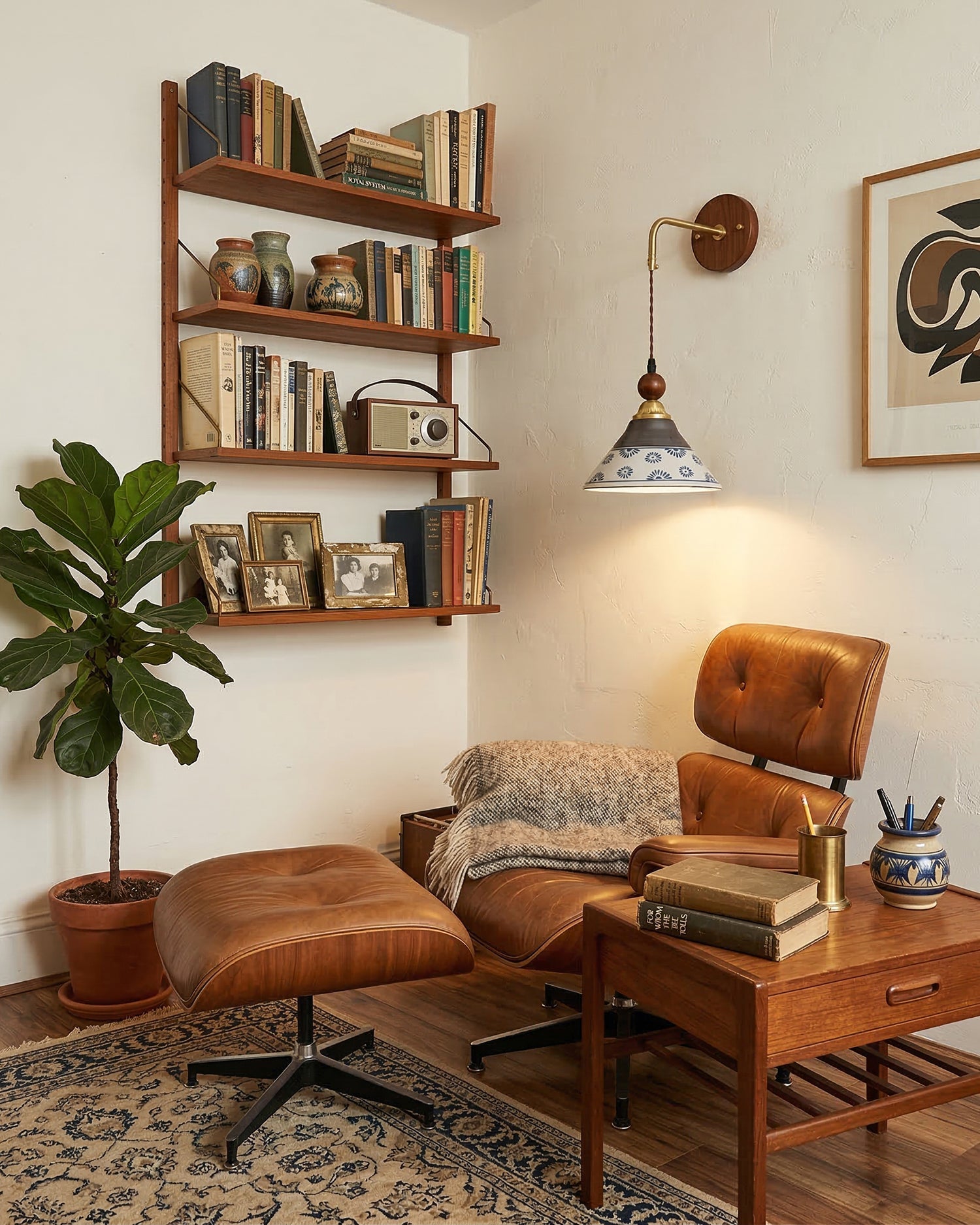 Elowen Hook Wall Lamp