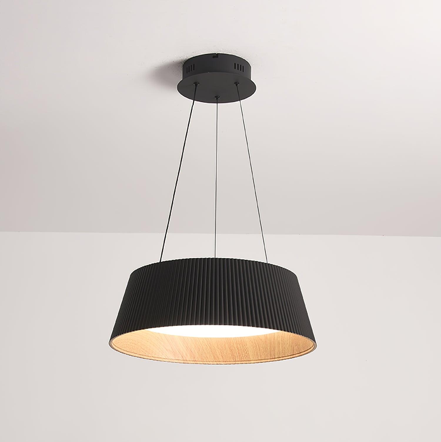 Delta Pendant Lamp