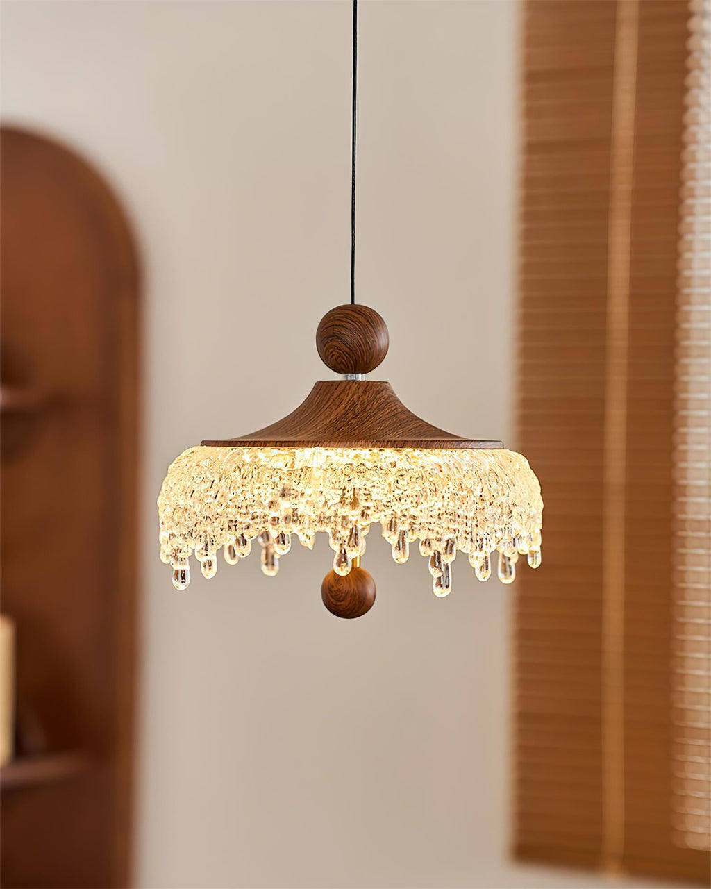 Dewdrop Halo Pendant Lamp
