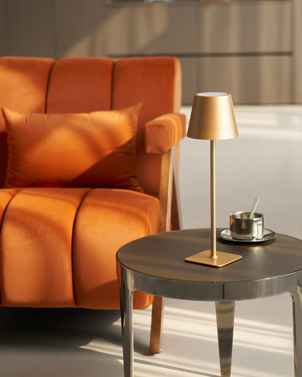 Doku Table Lamp
